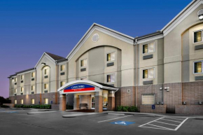 Отель Candlewood Suites Conway, an IHG Hotel  Конуэй